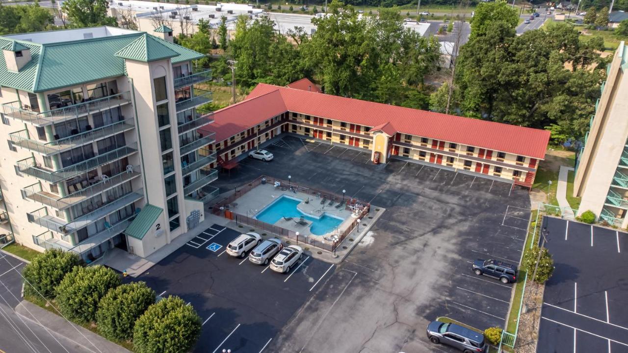 River Place Inn Pigeon Forge Extérieur photo