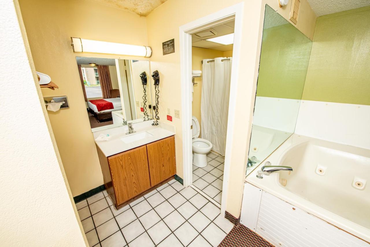 River Place Inn Pigeon Forge Extérieur photo